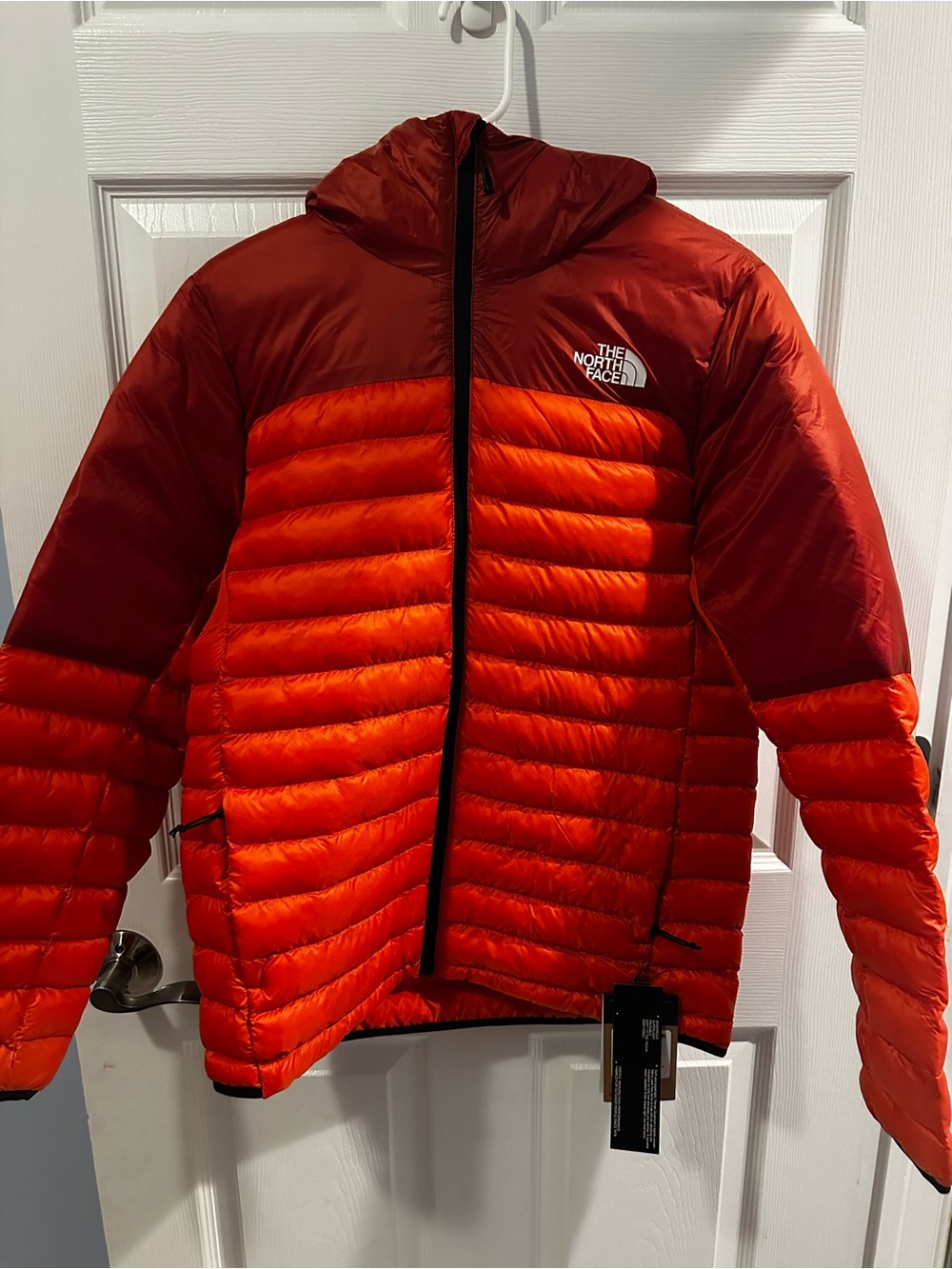 The North Face Terra Peak Hoodie Men’s Small Lava Red Iron Clay NWT $280